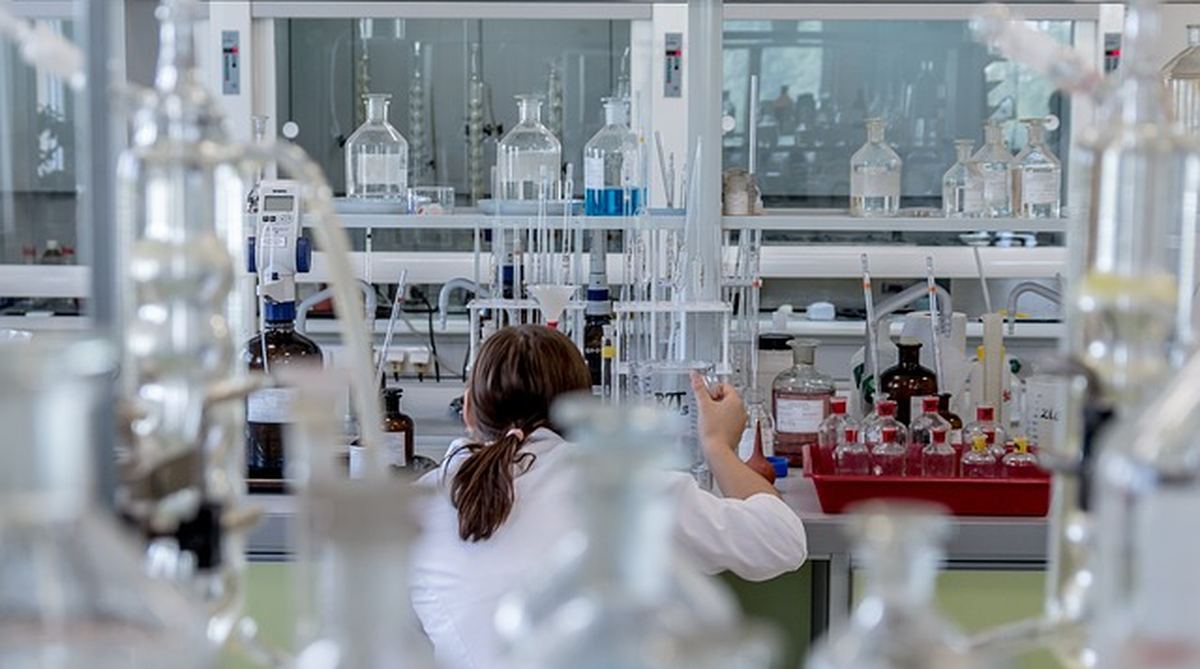 Laboratório de análises clínicas utilizado no diagnóstico da prostatite